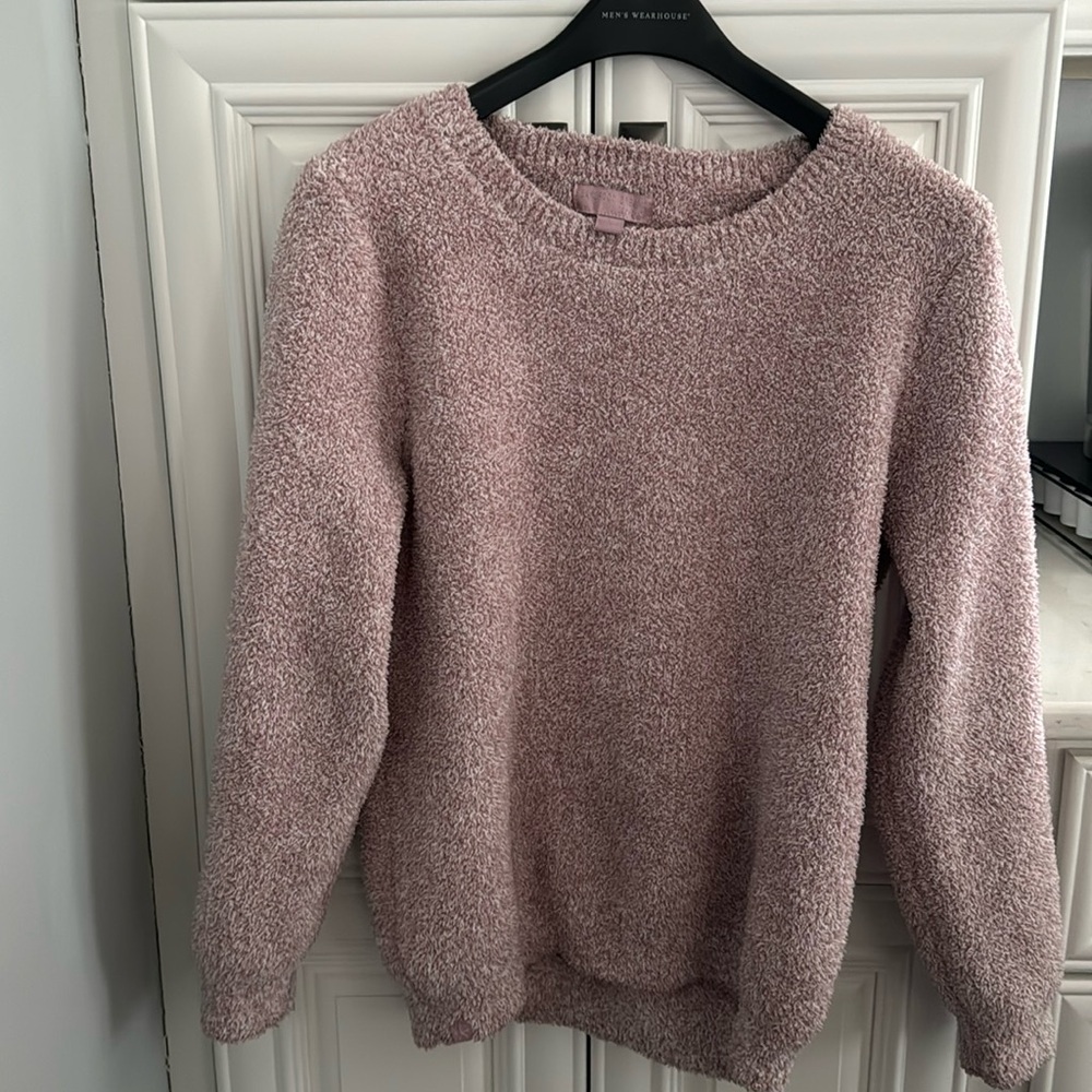 Barefoot Dreams, like new cozy chic pullover. Worn once!